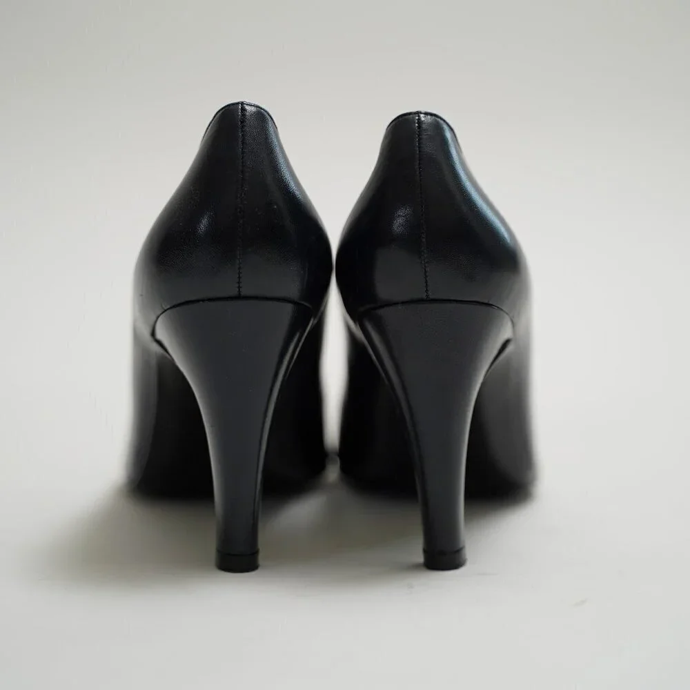 CHARLES JOURDAN Navy All Leather Pumps